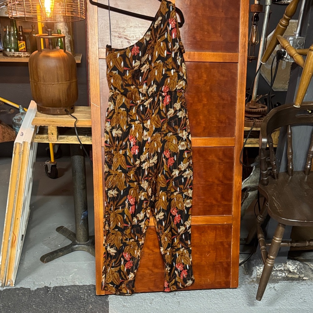 Maeve One-Shoulder Jumpsuit in Brown and Red Floral